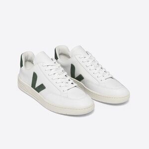 Veja V-12 leather white Cyprus sneakers